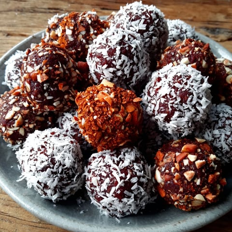 A plate of healthy no-bake truffles.